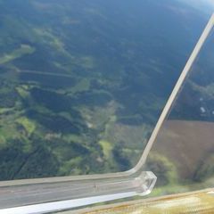 Flugwegposition um 13:50:19: Aufgenommen in der Nähe von Freyung-Grafenau, Deutschland in 1958 Meter